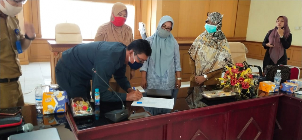 Penandatangannan MOU Komitmen bersama percepatan penanganan dan penurunan stunting di Kab Tanjabtim