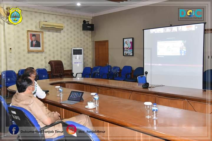 Bupati Tanjung Jabung Timur Varial Adhi Putra mengikuti Vicon Penyerahan DIPA dan TKDD 2021