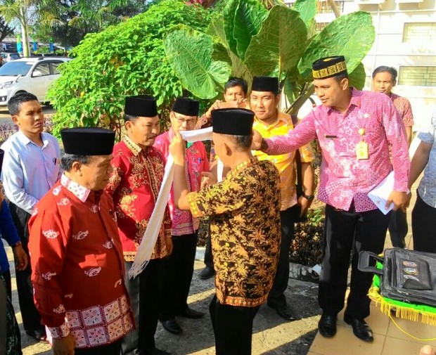 Asisten Pemerintahan sambut kedatangan kafilah dari Kota Sungai Penuh